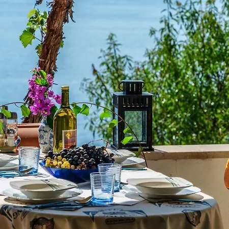 Apartmán In With Sea View, Terrace, Air Conditioning, W-lan 102-2